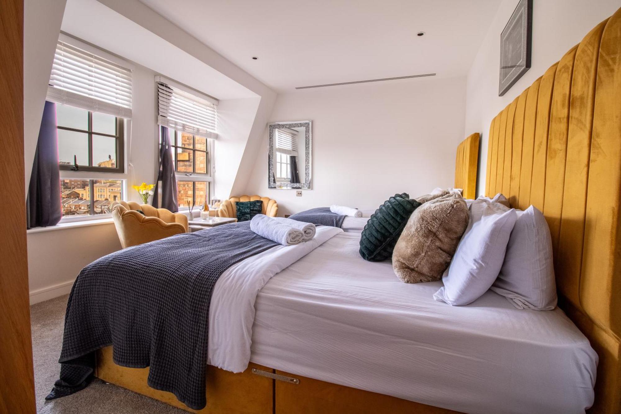 Luxurious 1-Bedroom Penthouse In Marble Arch 71 Londra Esterno foto