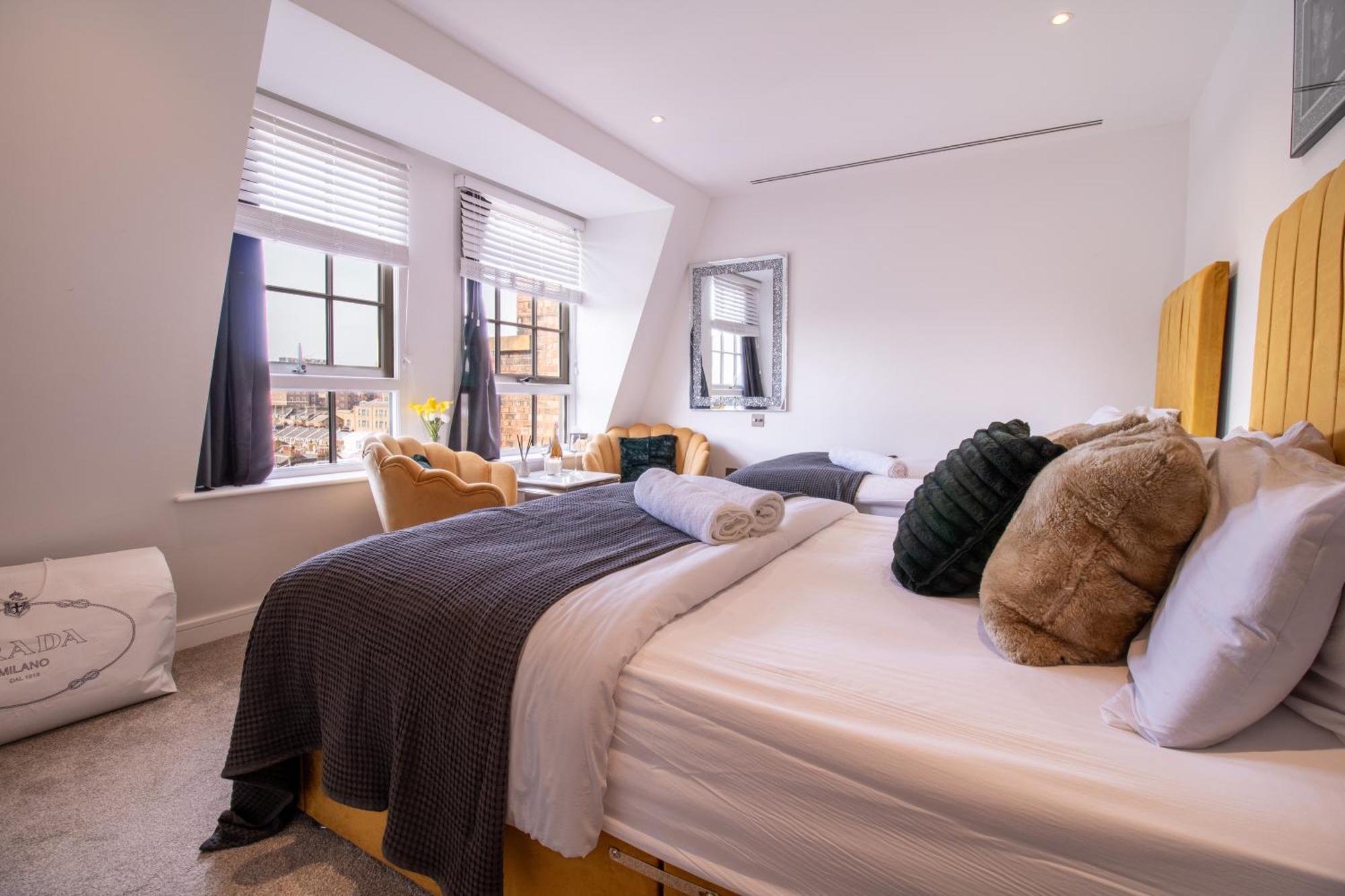 Luxurious 1-Bedroom Penthouse In Marble Arch 71 Londra Esterno foto